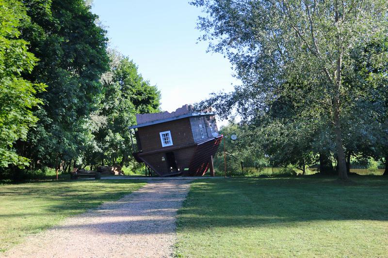 Farmsteads of Belarus - farmstead Dukorsky maentak - Upside-down house